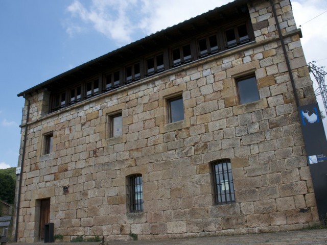 Centro de visitantes del Embalse del Ebro. Corconte.