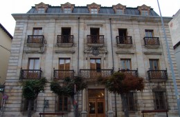 Reinosa. Oficina Municipal de Turismo.